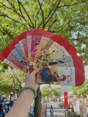 Bao lì xì các cô gái dân tộc