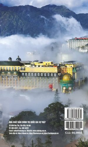 Sa Pa giữa trời mây trắng